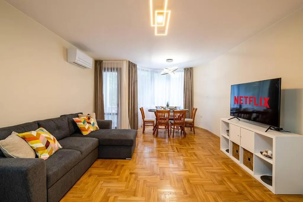 Varna Central 2Bdrm Apartment
