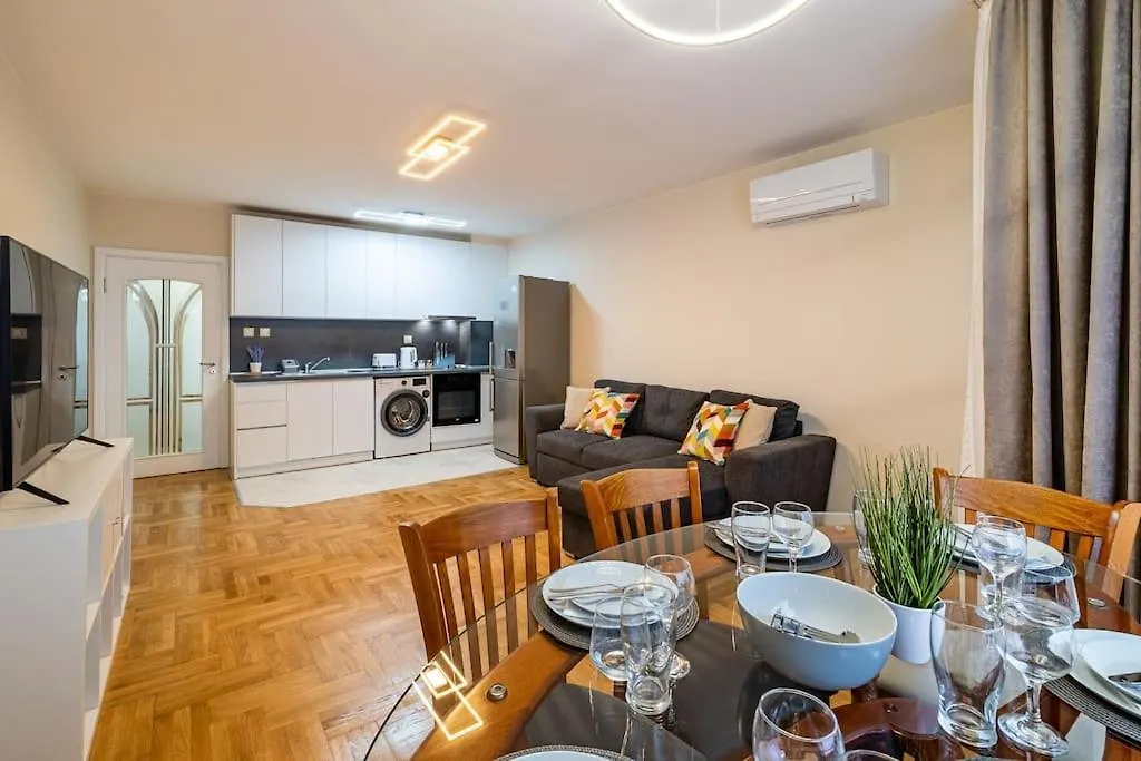 Varna Central 2Bdrm Apartment Bulgaria